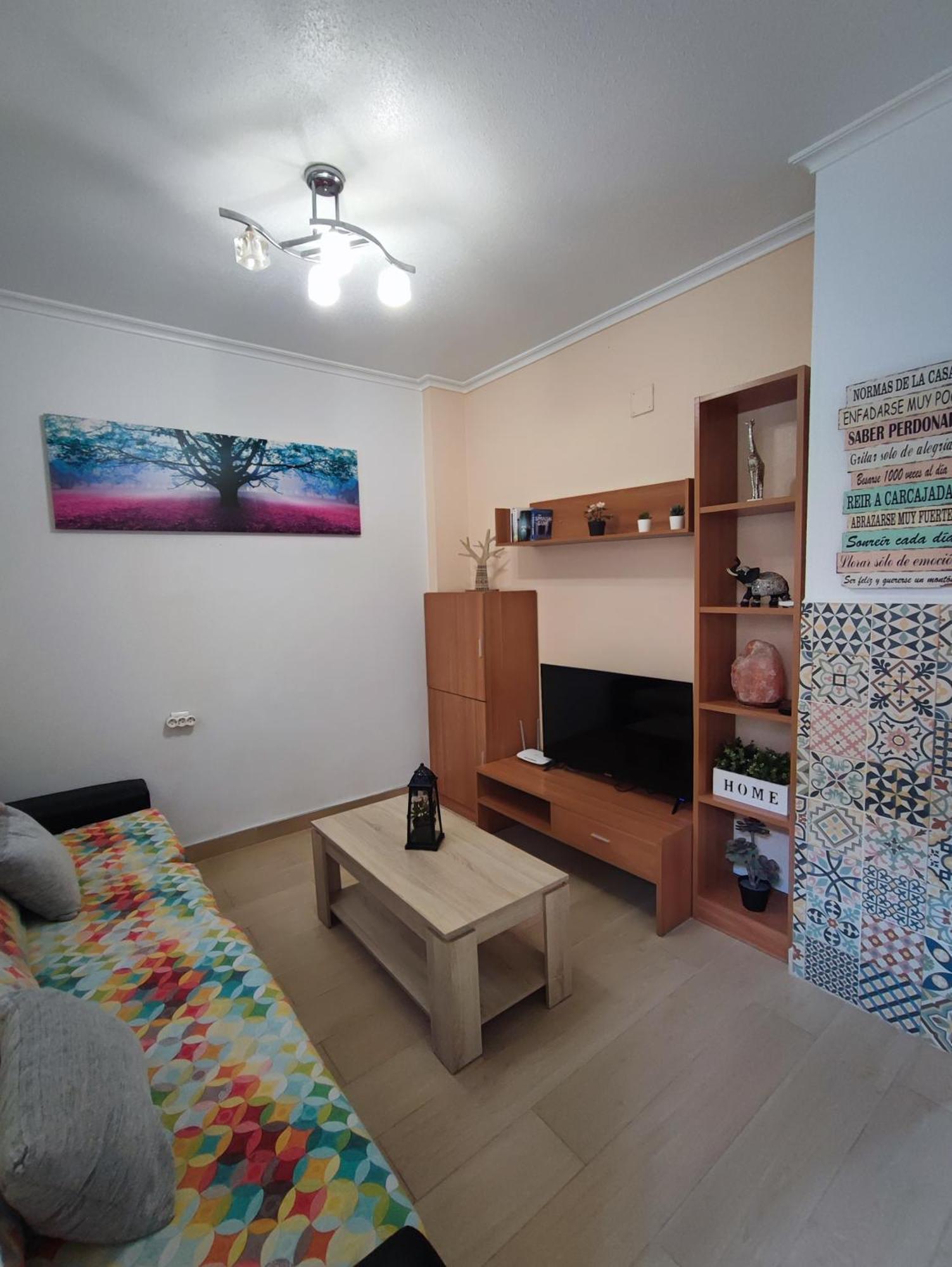 Nueva Casita De Colores Эльче Экстерьер фото